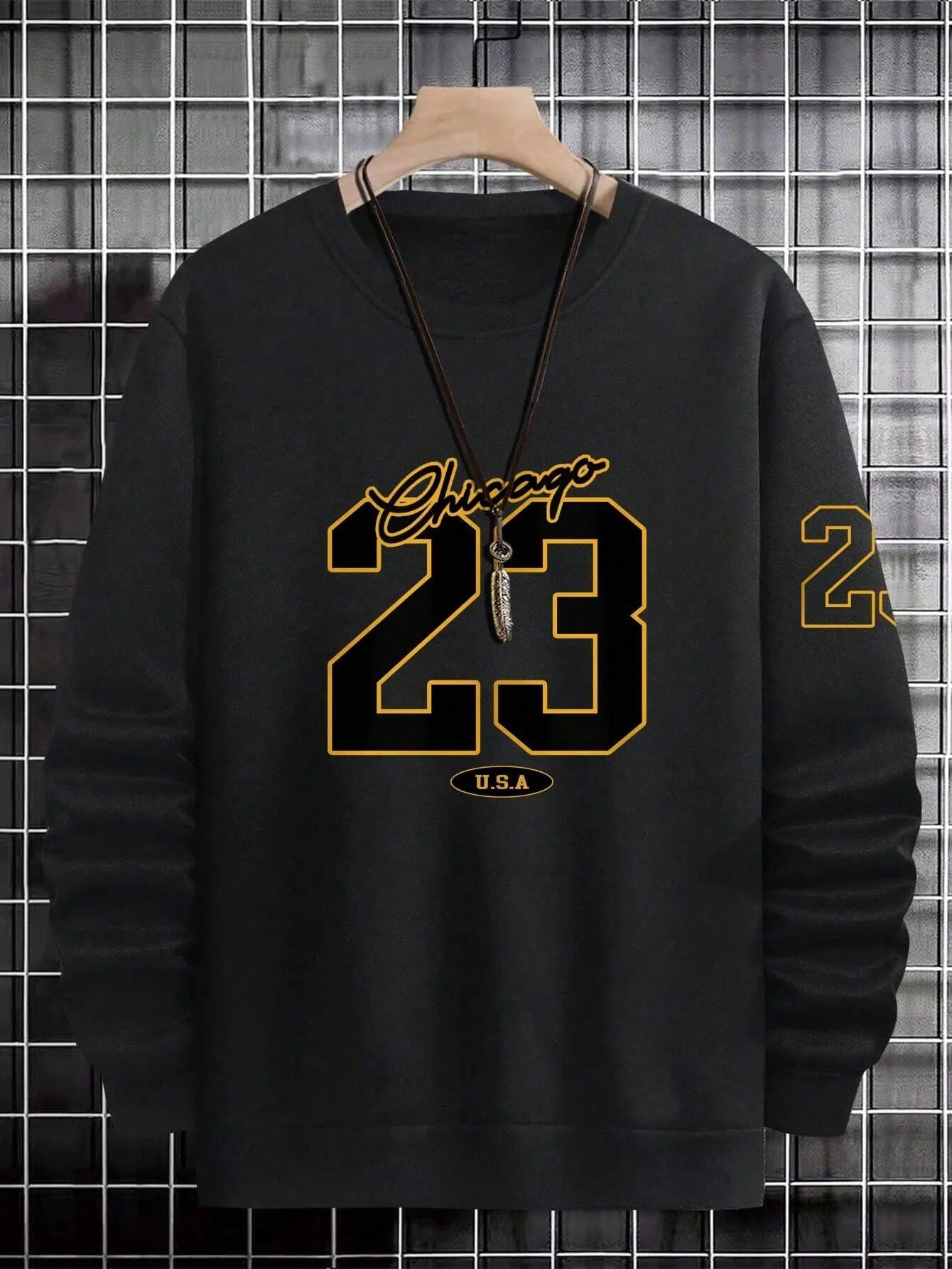 23 USA Sweater